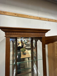 Napoli Traditional Curio Cabinet (Key included)