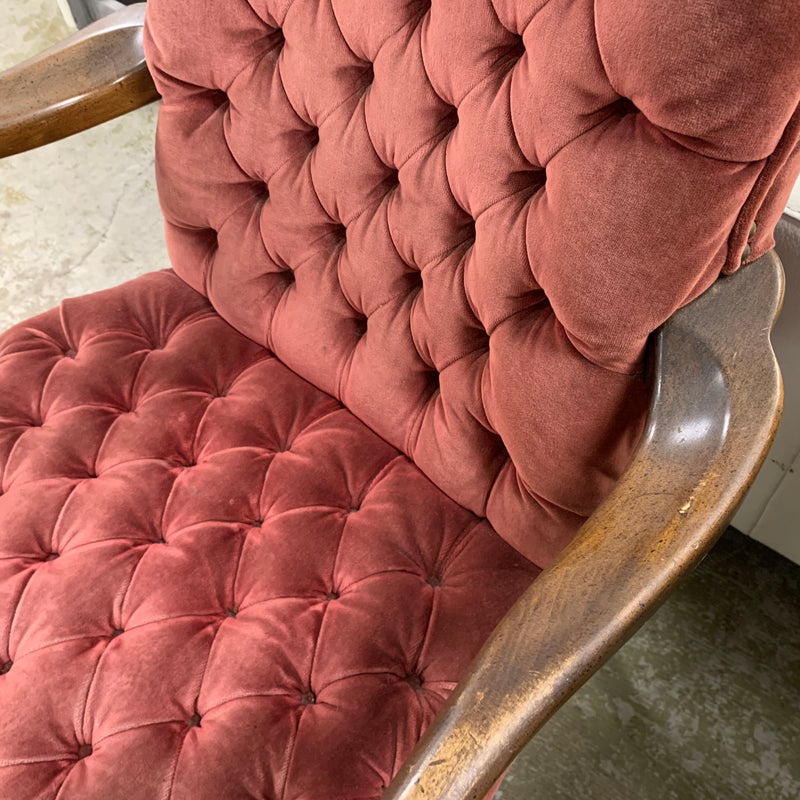 27-Inch W Vintage Velvet Accent Chair – Tufted Upholstery, Wooden Frame