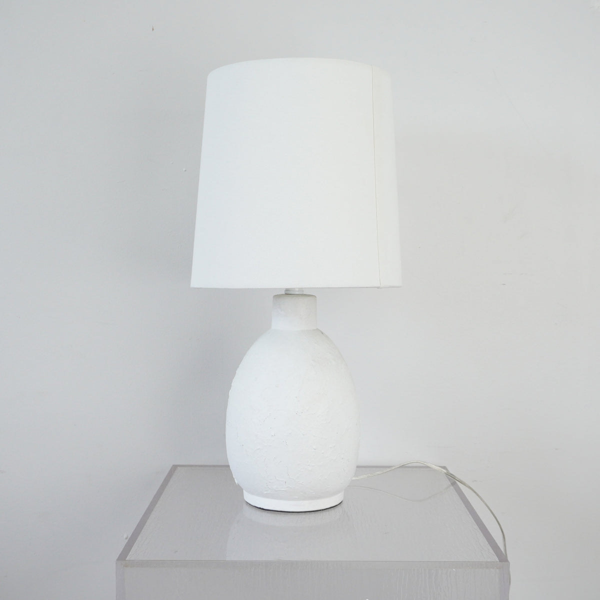 10-inch W Table Lamp Ceramic Base in White