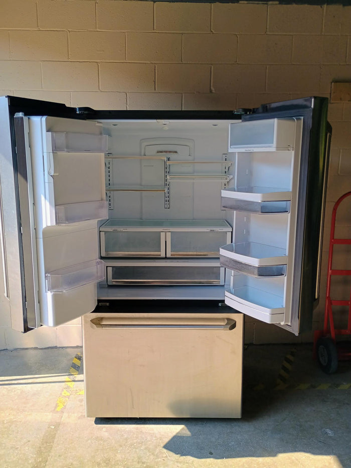 GE French Door Fridge with Bottom Freezer