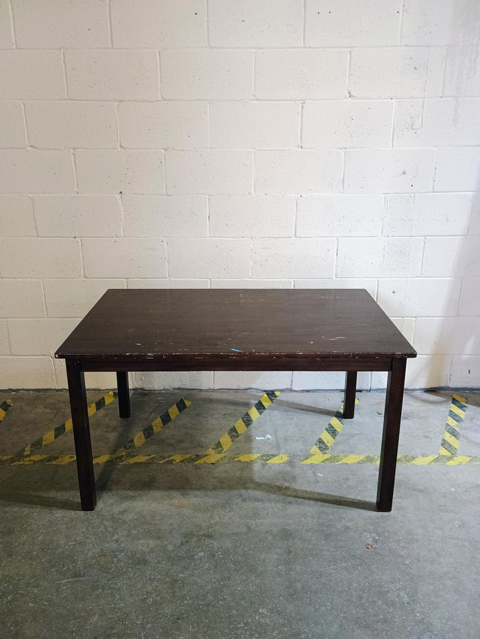 Children Craft table with 3 Chairs