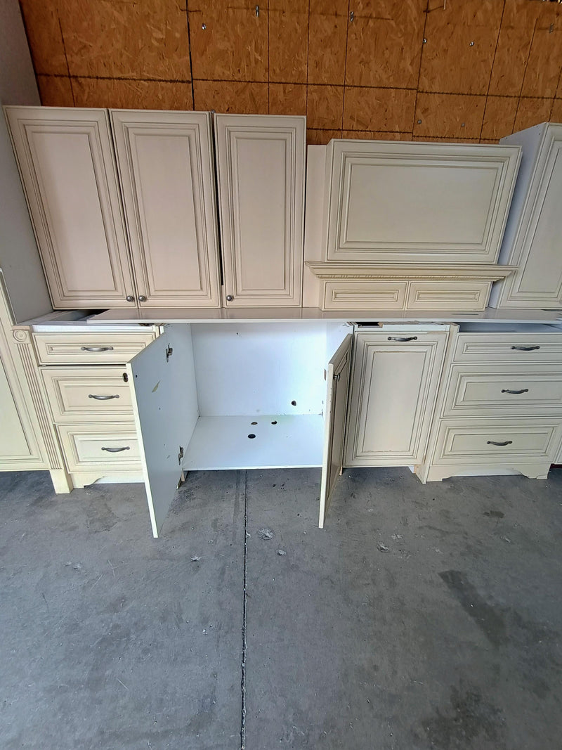 Cream Raised Panel Kitchen
