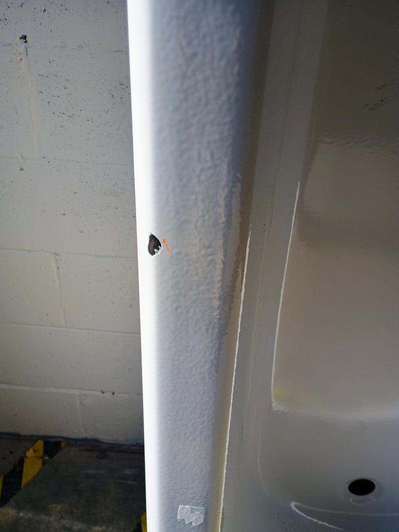 Metal Right Hand Drain Bathtub