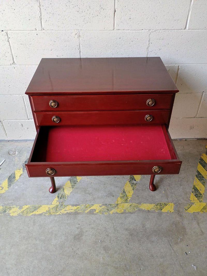 Low Hutch - Silverware Storage