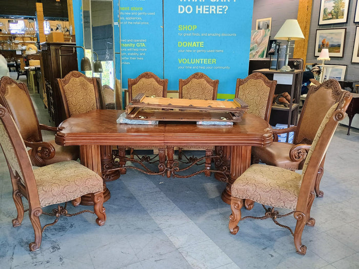 Grand Dining Table with 2 Leaves and 6 Fabric Chairs, 2 Leather Chairs