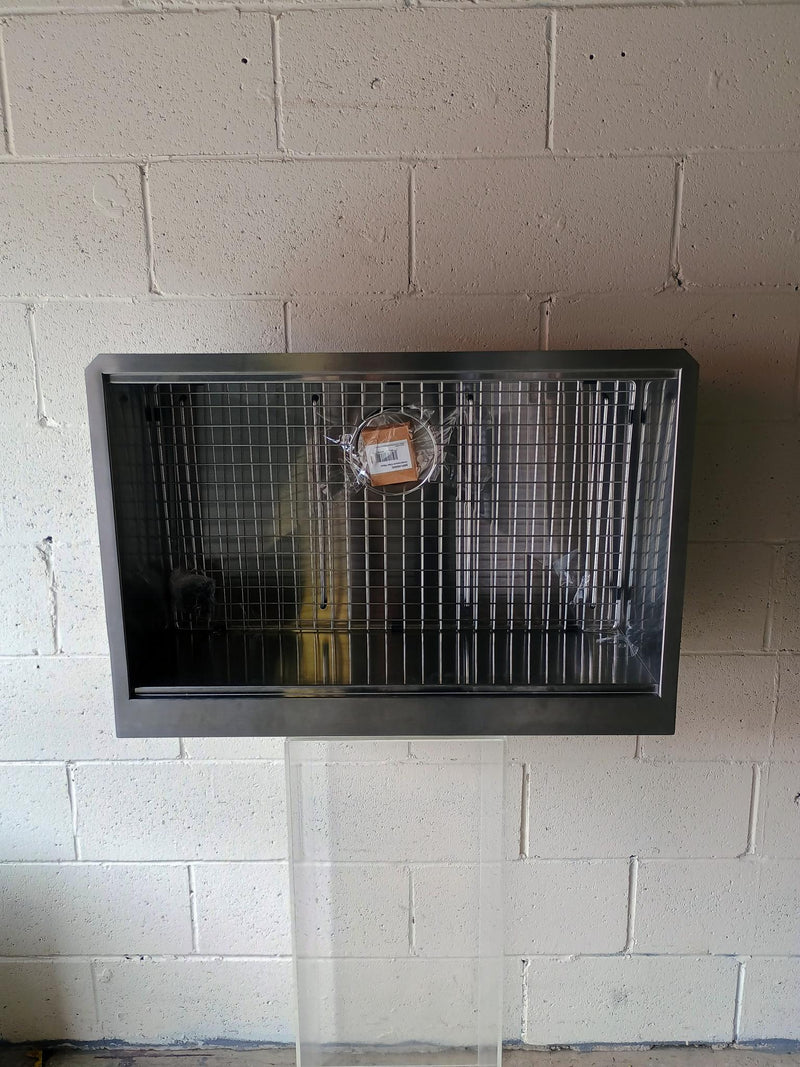 Delta Stainless Steel Kitchen Sink with Grid
