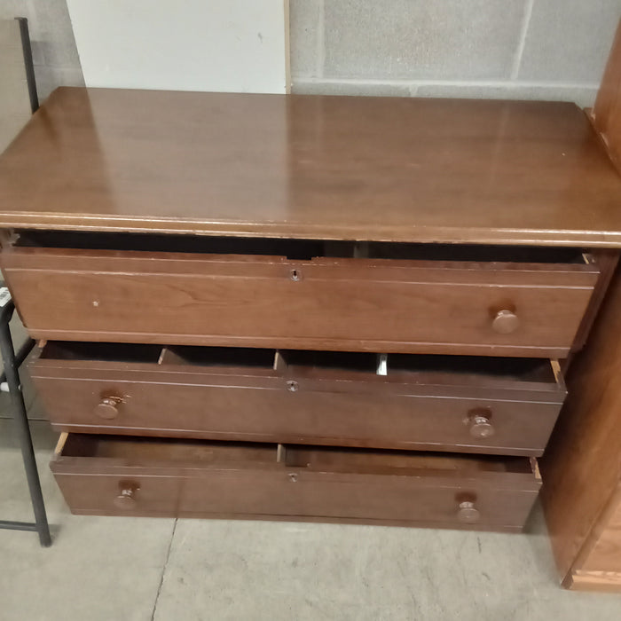 43.5"W 3-Drawer Wood Dresser