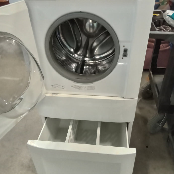 27"W Front Load Washing Machine with Lower Laundry Drawer