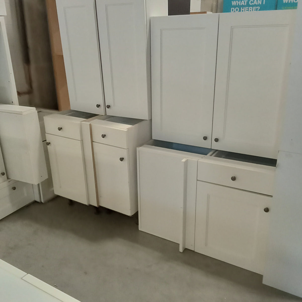 17 Piece White Kitchen Cabinet Set