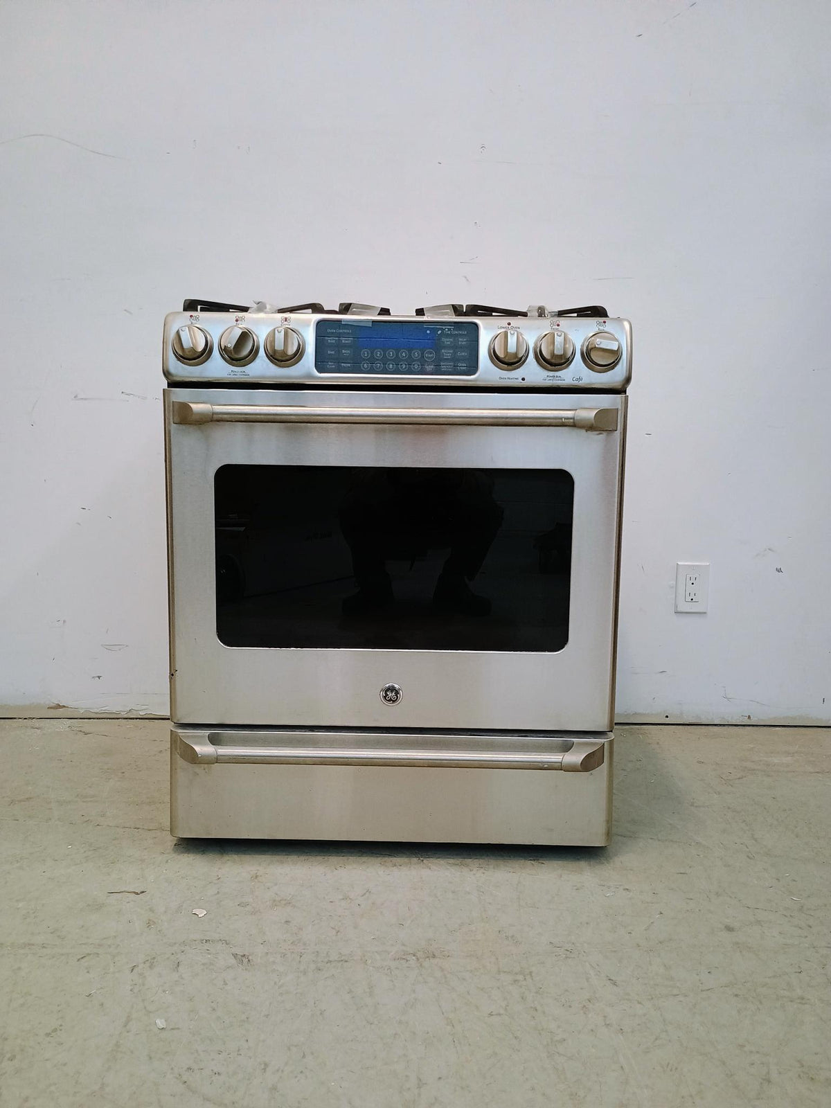 GE Gas Range