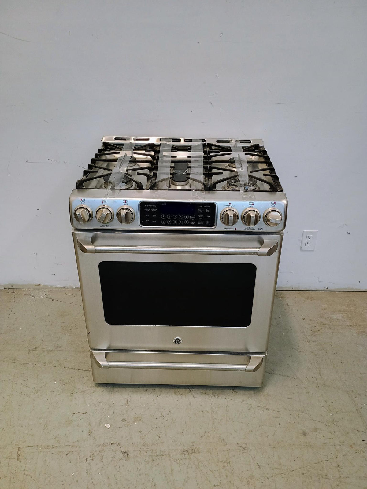 GE Gas Range