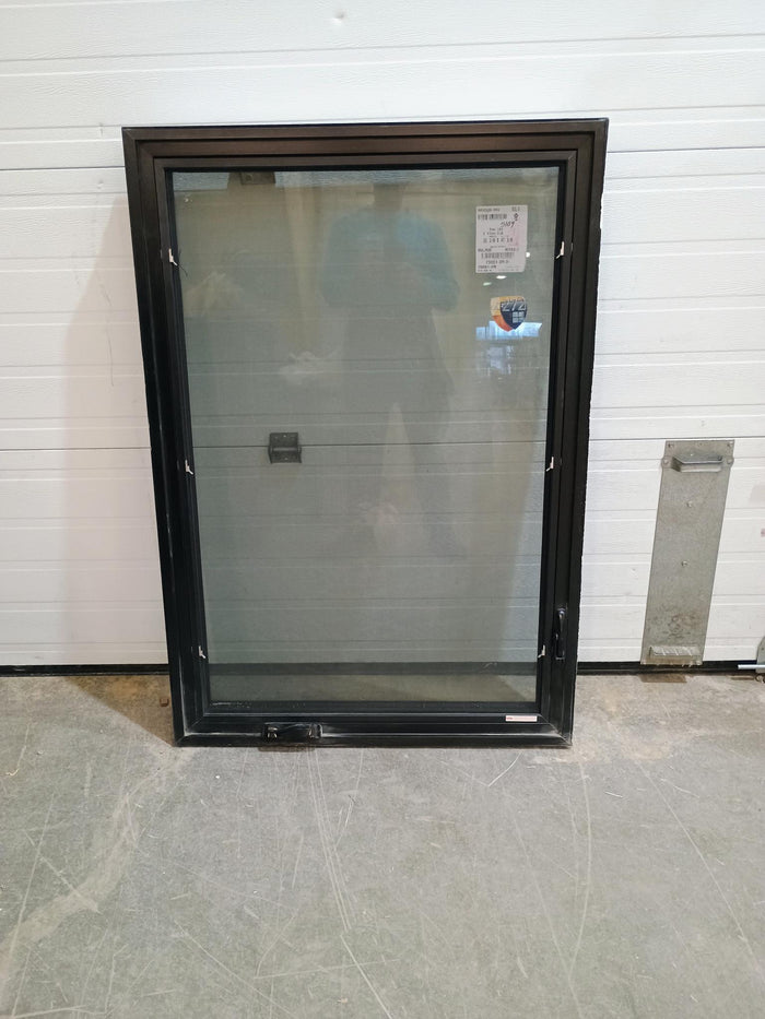 36-in W x 52-in H Aluminum Casement Window #4