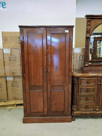 Vintage Wardrobe
