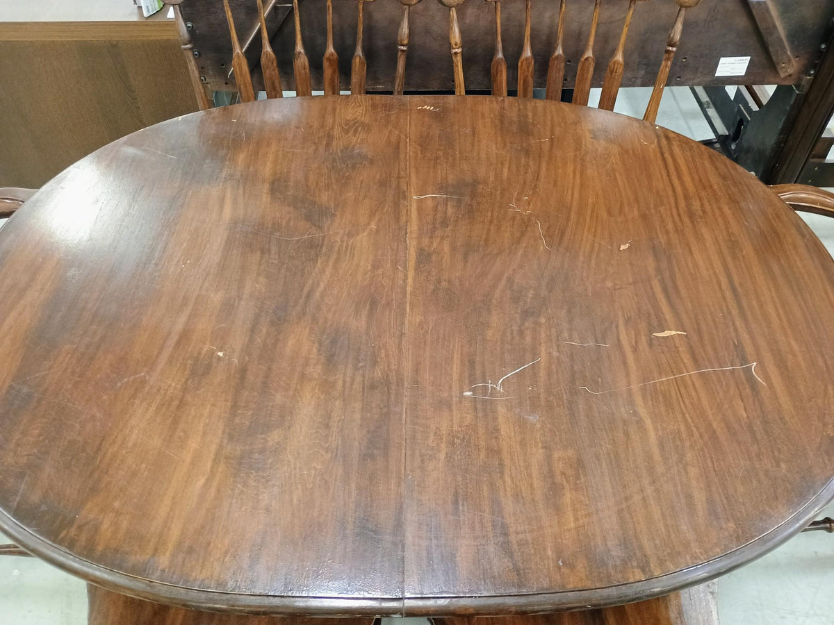 Oval Wooden Table with 6 Chairs - 64 in x 31 in
