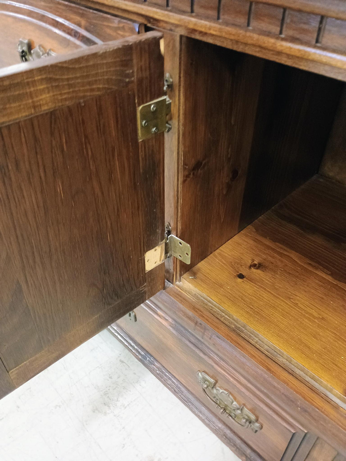 Vintage Dresser With Mirror