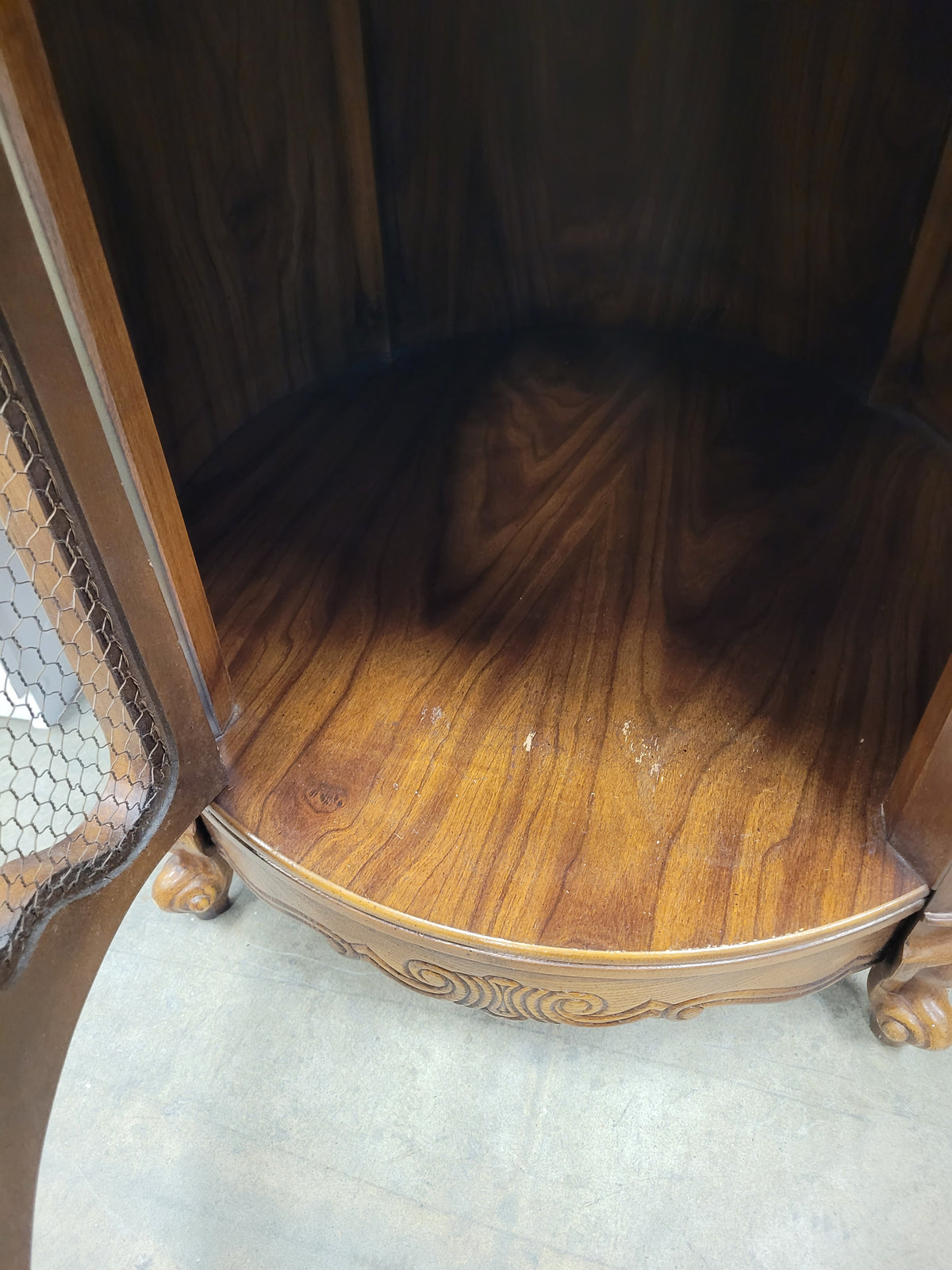 French Provincial Drum Table