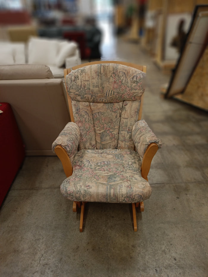 Traditional Style Glider Rocking Chair
