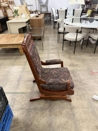 Traditional Style Rocking Chair