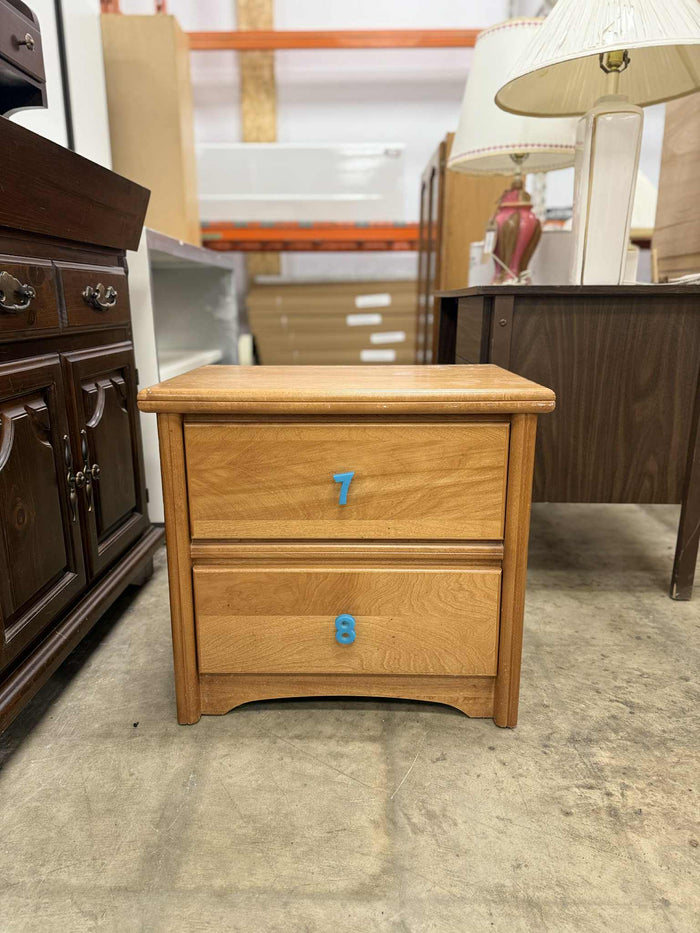 Light Wooden Nightstand with 2 Drawers