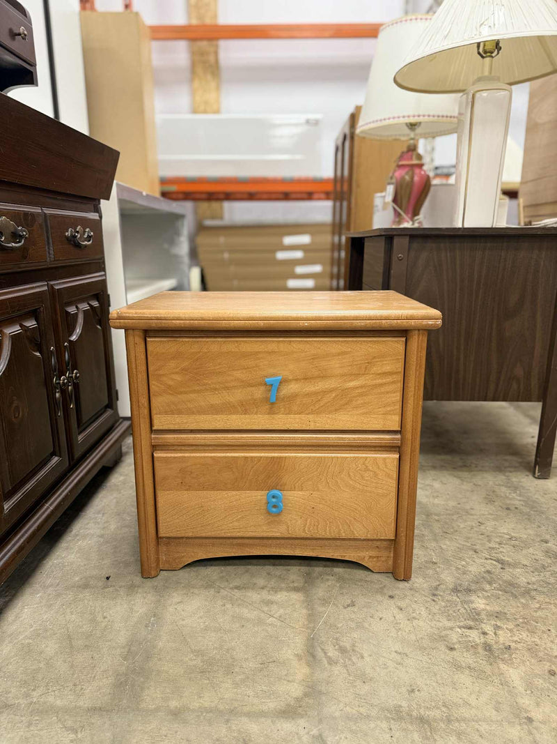 Light Wooden Nightstand with 2 Drawers