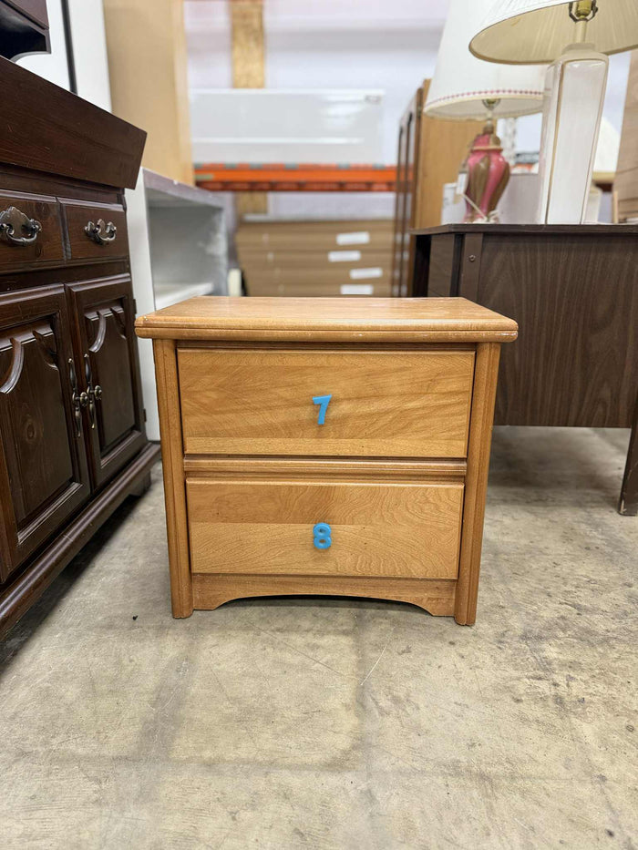 Light Wooden Nightstand with 2 Drawers