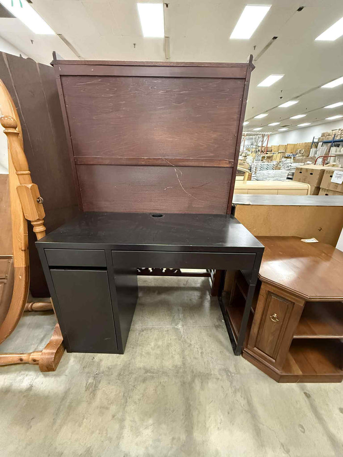 Modern Style Black Colored Desk