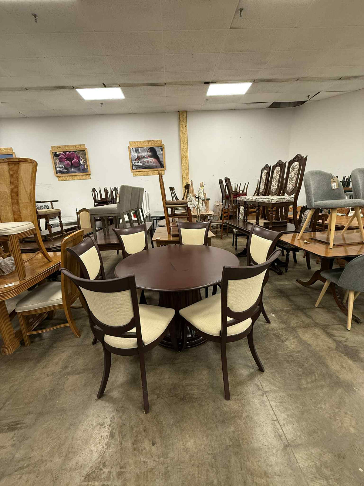 Dark Brown Round 7-Piece Dining Set