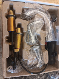 Pasadena 2-Handle Bathroom Sink Faucet