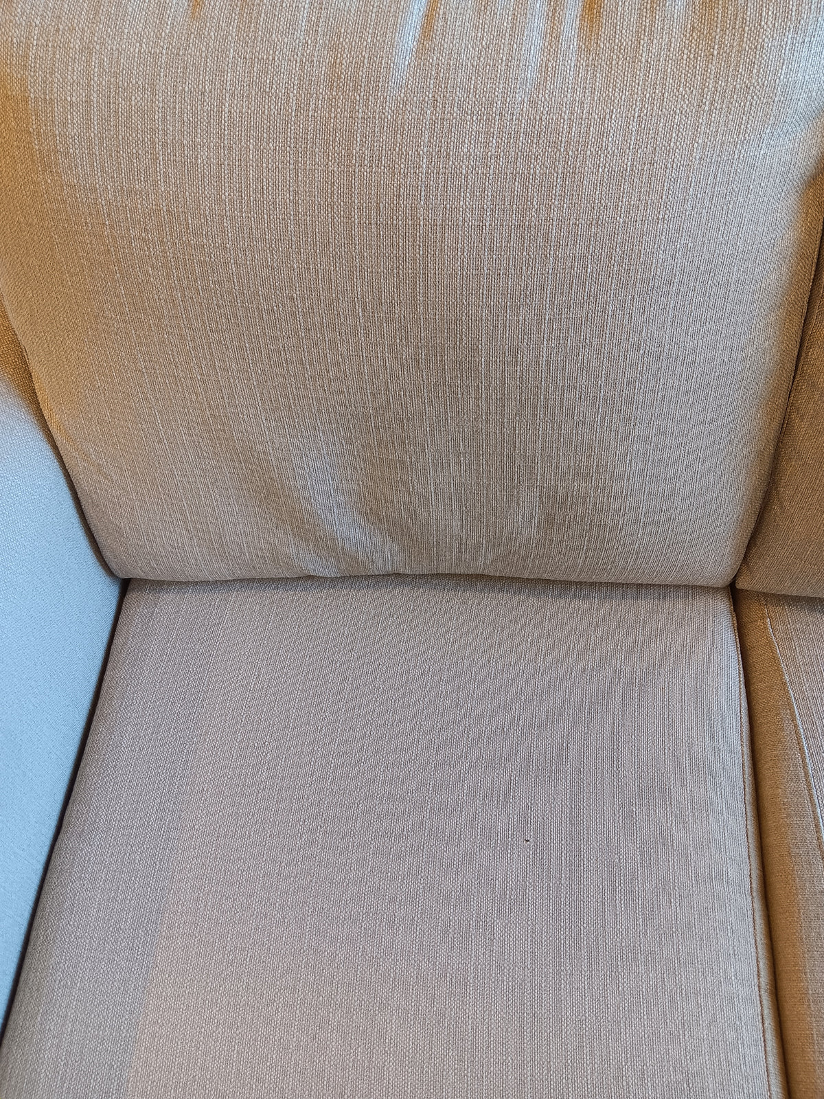 Anteria Sofa