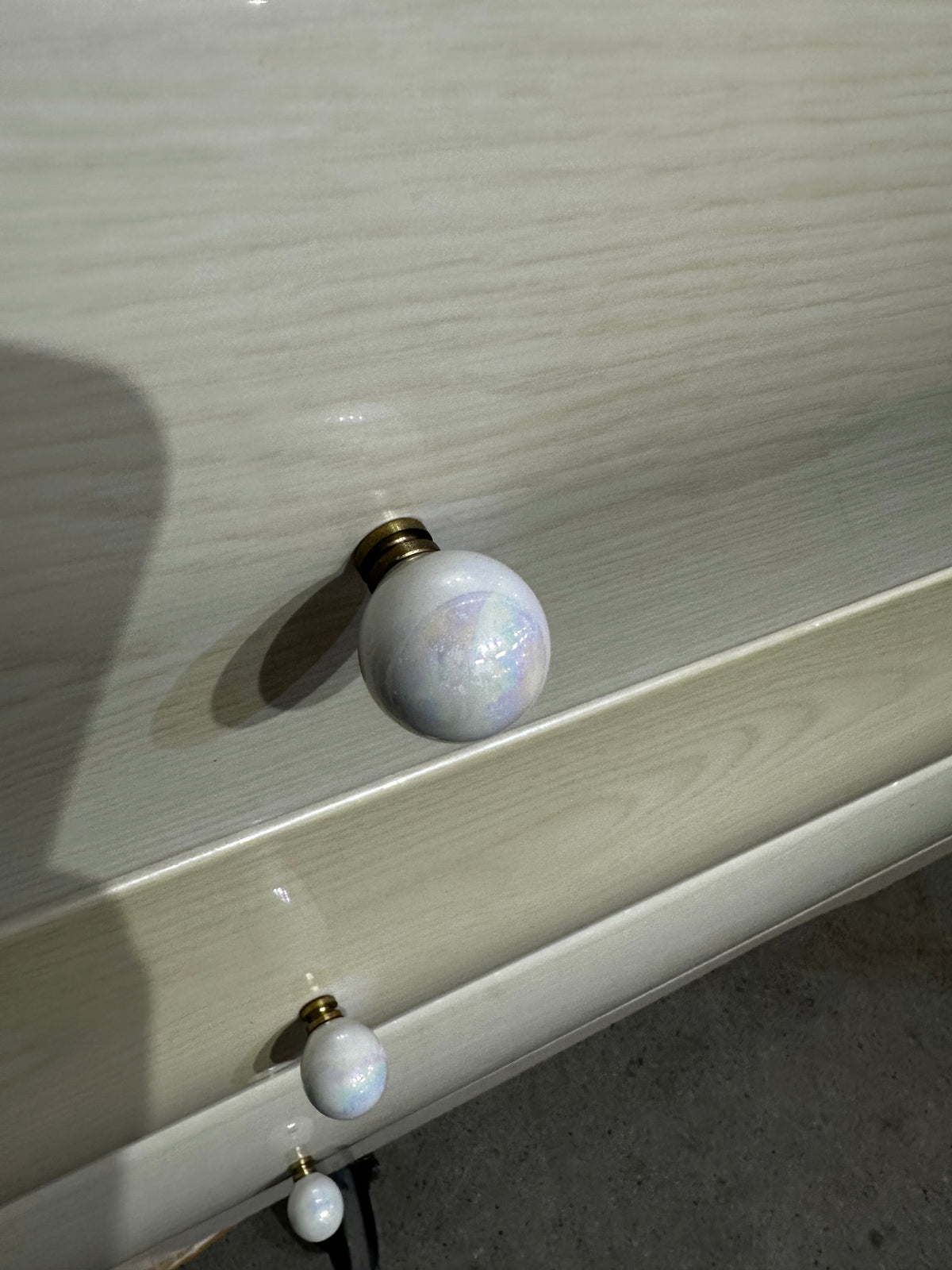 64"W 6-Drawer Dresser with Rounded Mirror – Light Wood Finish