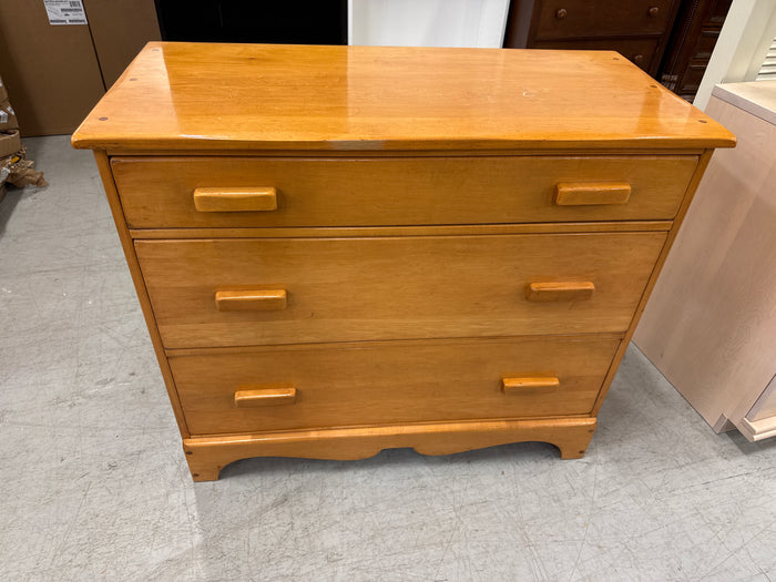40 In. Wide Vintage 3-Drawer Dresser