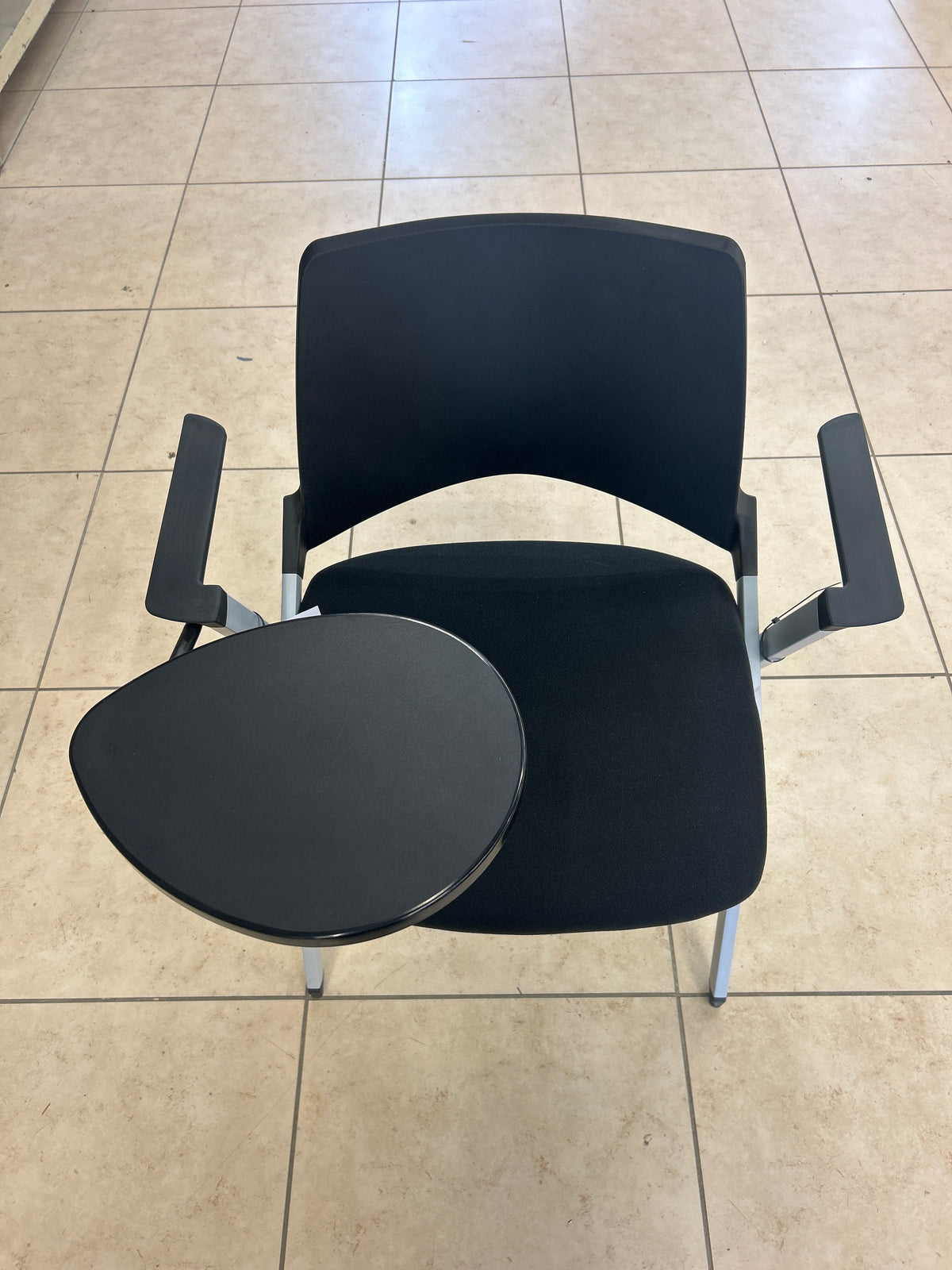 Lola Chair