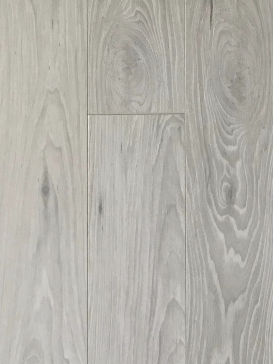 Northern Breeze Der General Laminate Flooring, 10pcs box–covers 16.77 sq ft