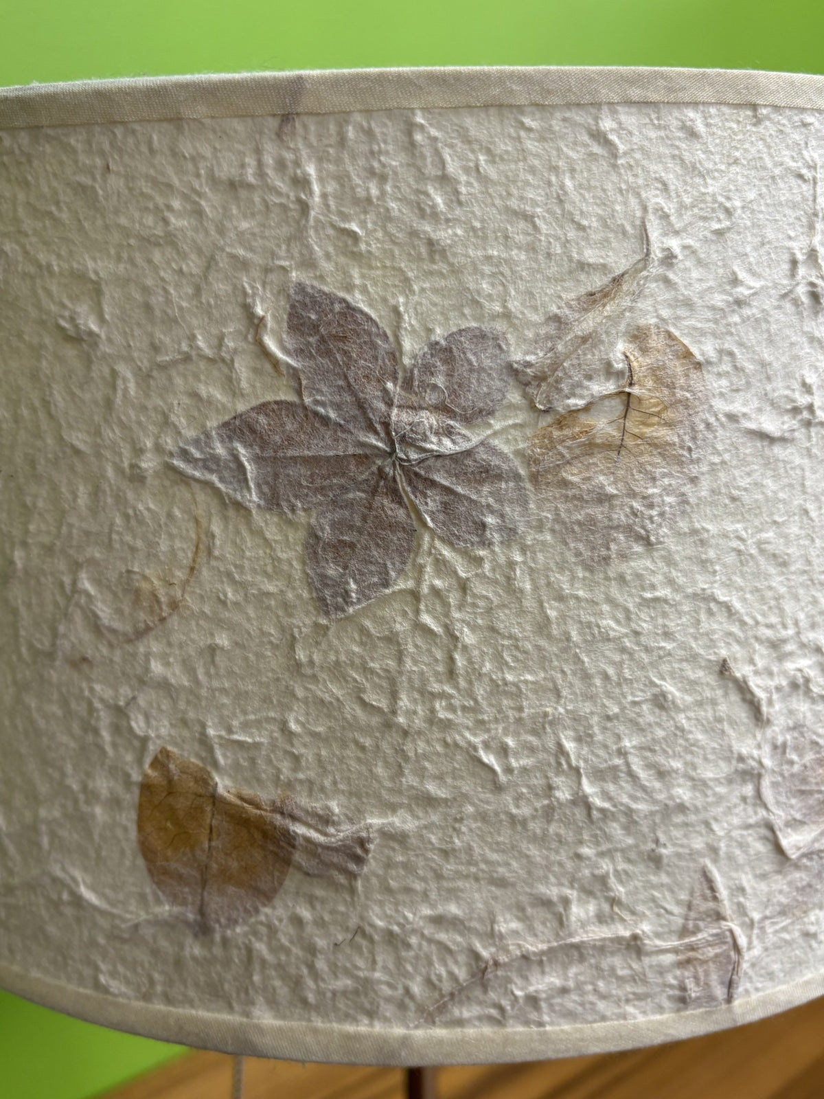 21-Inch Floral Botanical Lamp