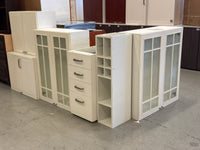 White kitchen Cabinets