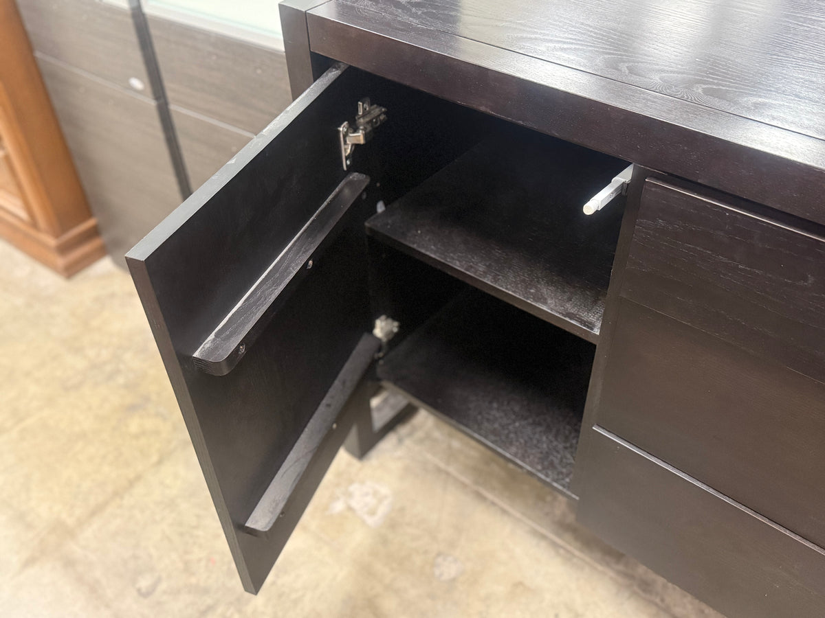 Black Modern Wooden Dresser