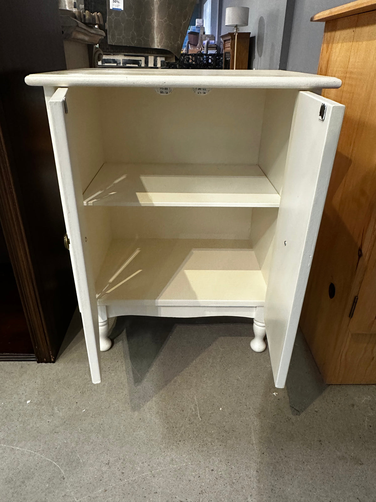 White Vintage Style Cabinet