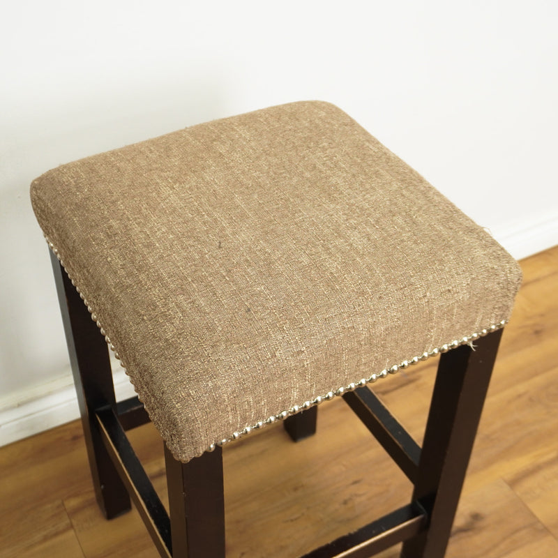 16-inch Fabric Upholstered Counter Stool in Grey