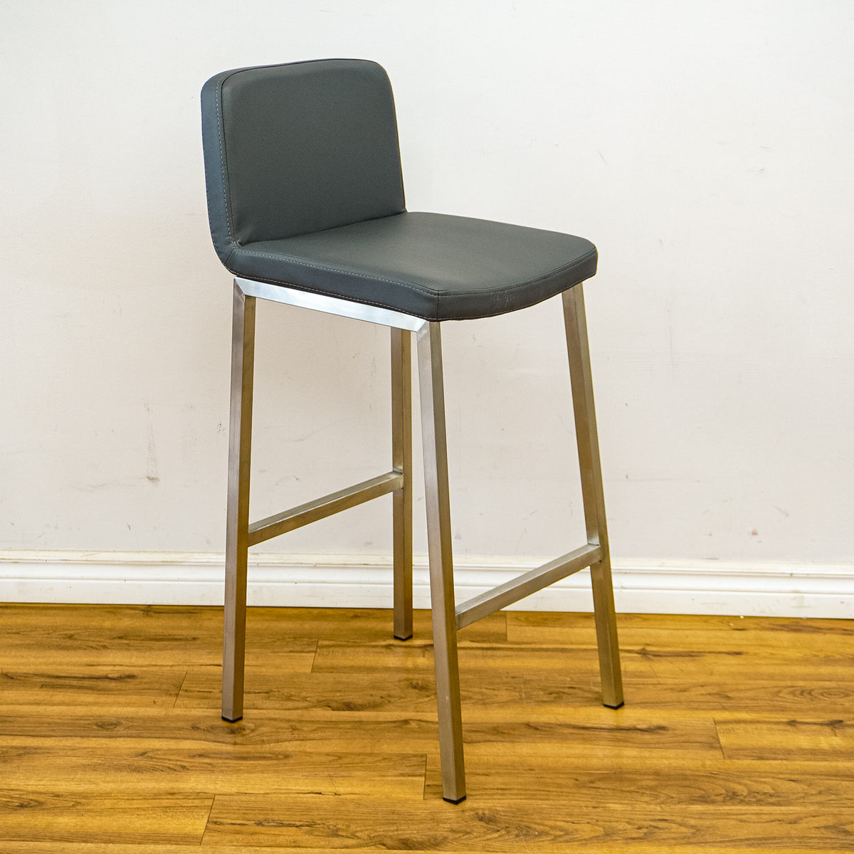 Corey 16.5-Inch W Gray Upholstered Bar Stool with Metal Frame, BS-213