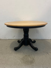 Rustic Round Pedestal Dining Table with Four Chairs