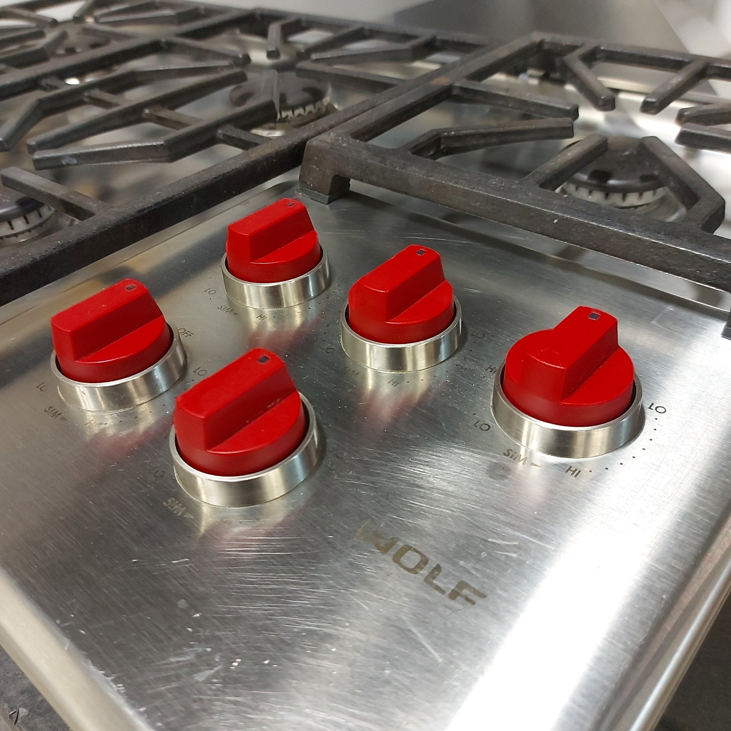 Wolf Professional 36" Gas Cooktop w/ 5Burners Habitat ReStore GTA