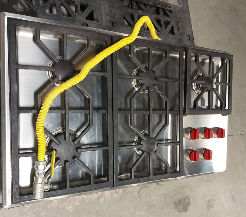 Wolf Professional 36" Gas Cooktop w/ 5-Burners