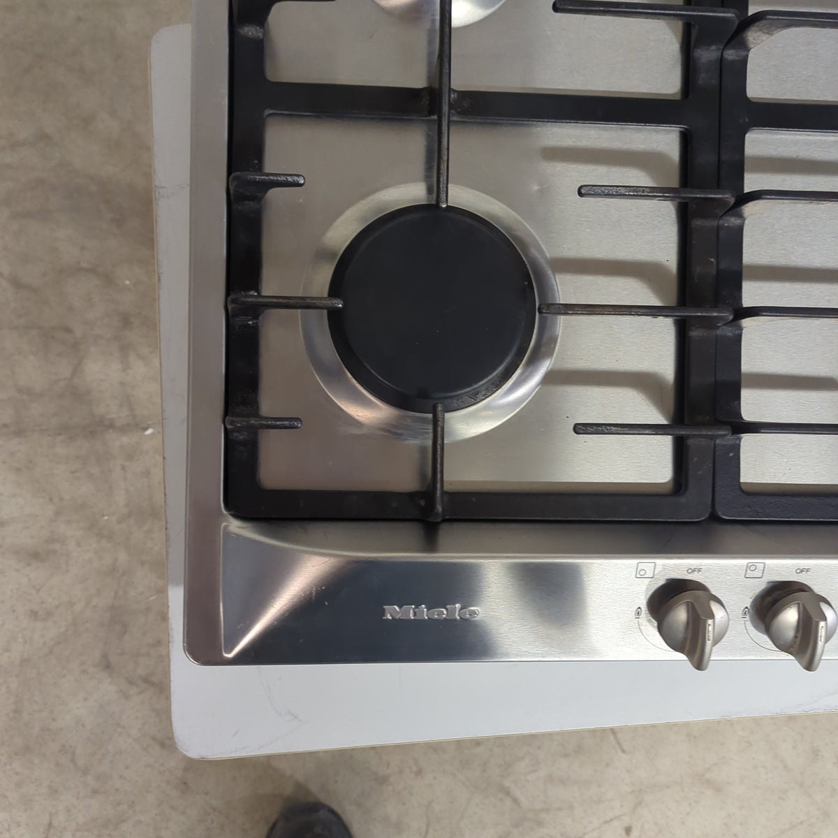 23"W Miele Gas Cooktop