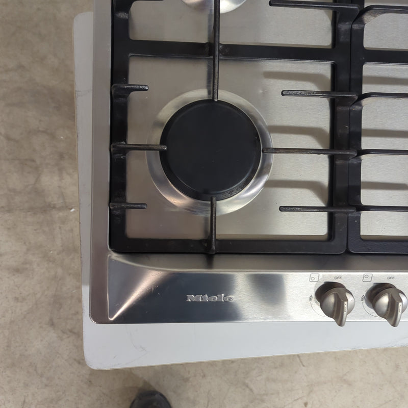 23"W Miele Gas Cooktop