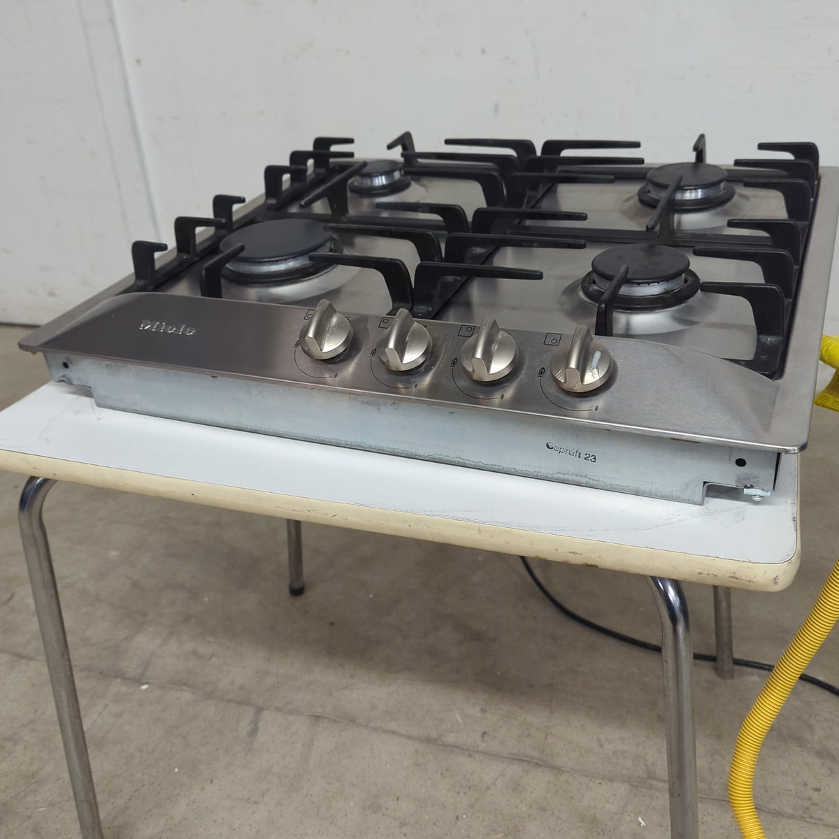 23"W Miele Gas Cooktop