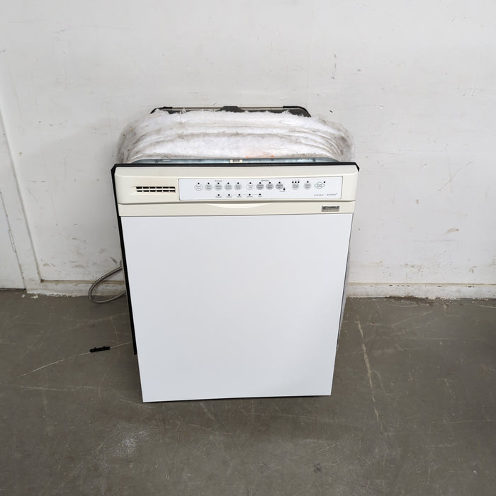 24"W White Kenmore Dishwasher