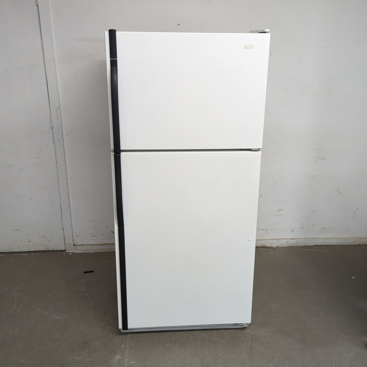 30"W White Kenmore Fridge