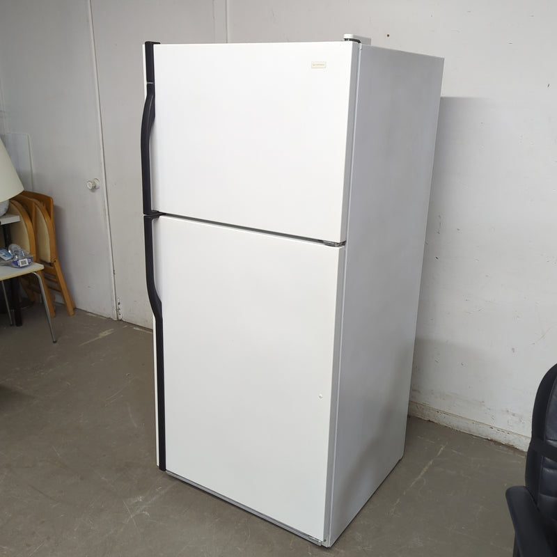 30"W White Kenmore Fridge