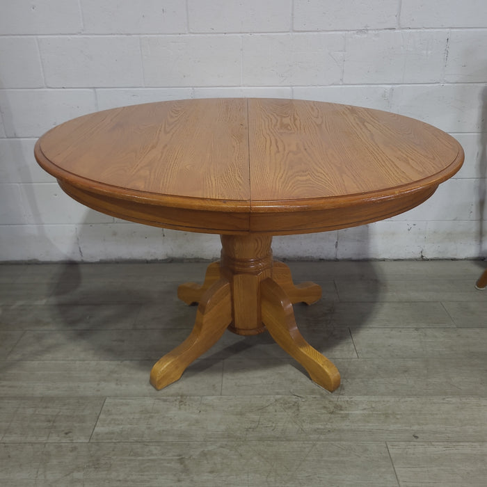 Pedestal Oak Table w/ 4 chairs