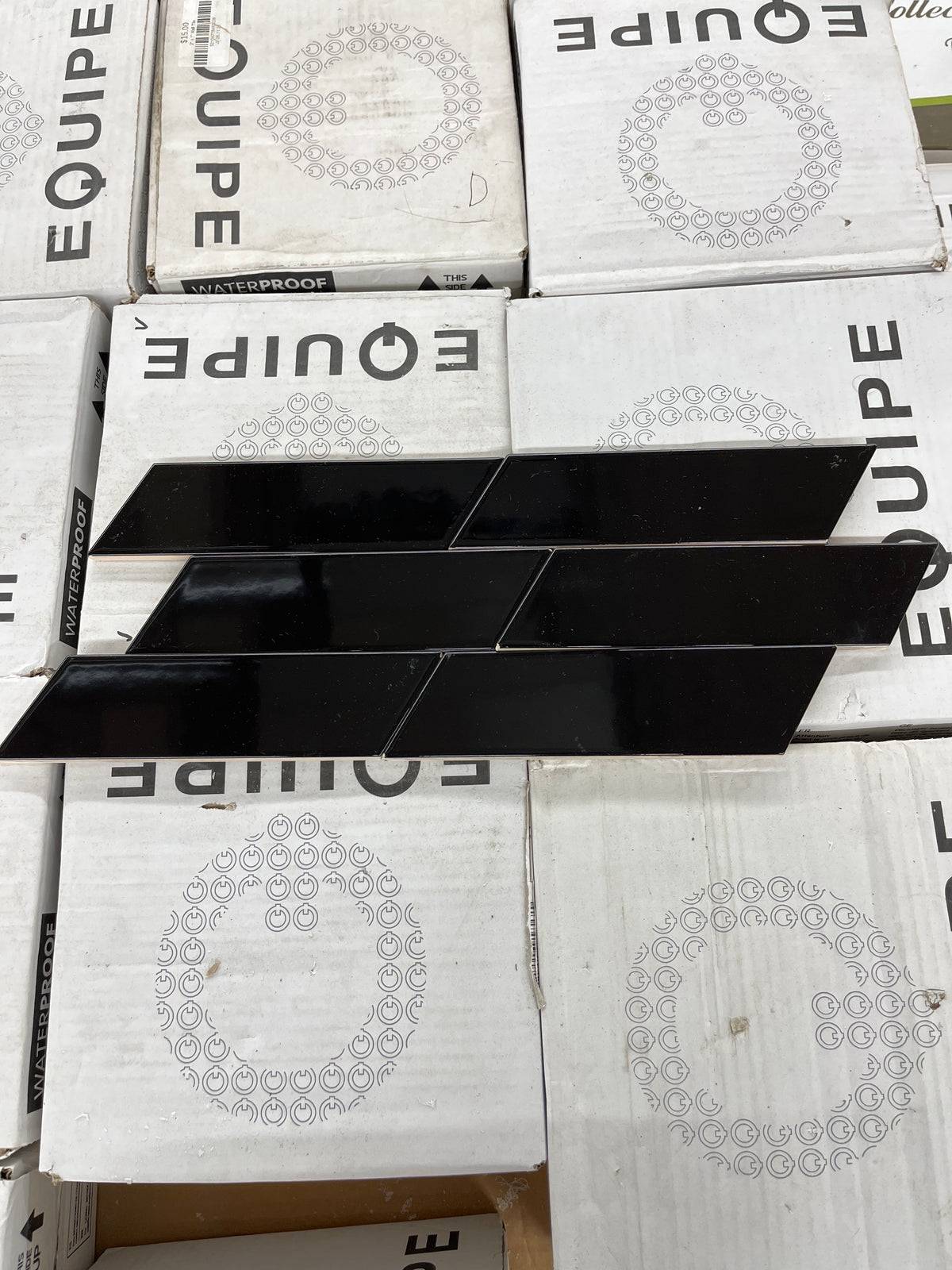 2" x 7.5" Chevron Black Gloss Wall Tile